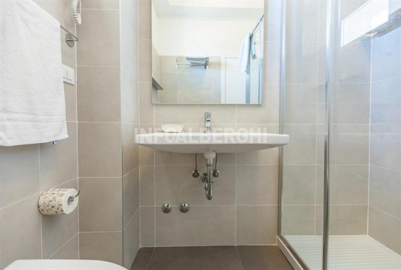 Hotel Niagara Католика Екстериор снимка