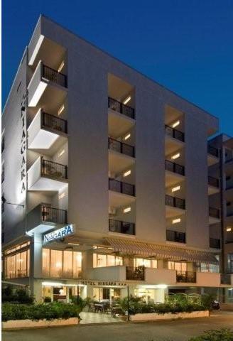 Hotel Niagara Католика Екстериор снимка