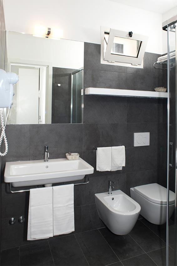 Hotel Niagara Католика Екстериор снимка