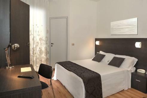 Hotel Niagara Католика Екстериор снимка